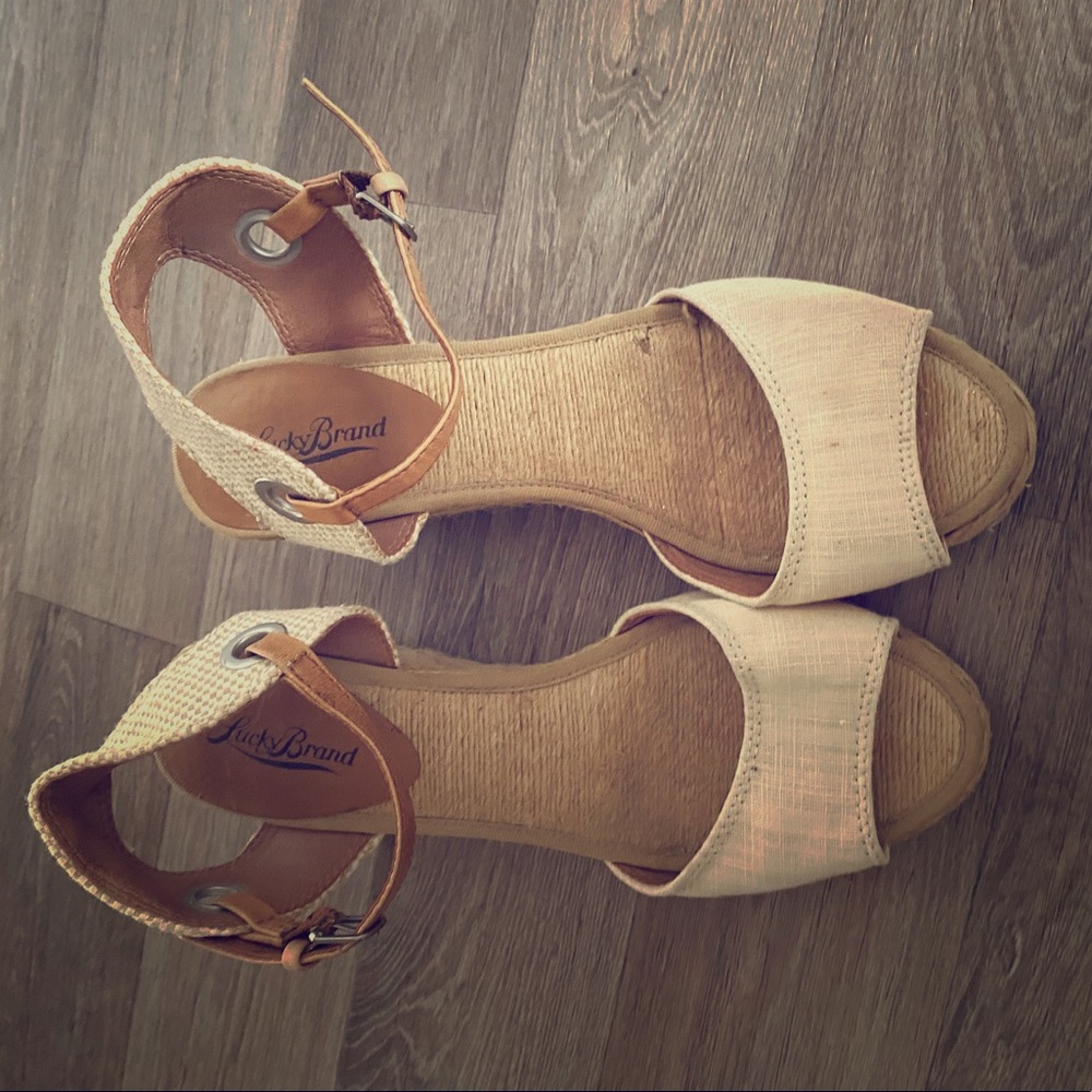 Beige lucky brand wedges